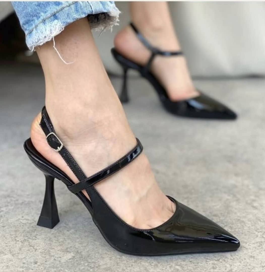 کفش مجلسی مدل تک کمر